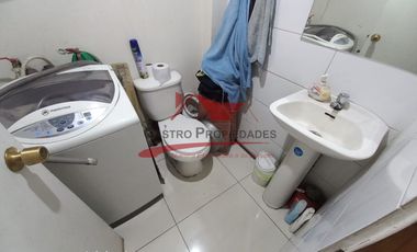 Casa Ampliada de Dos Pisos, 3 Dormitorios, 2 Baños , Villa Lo Boza, Comuna de Renca.