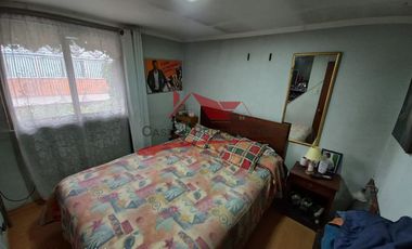 Casa Ampliada de Dos Pisos, 3 Dormitorios, 2 Baños , Villa Lo Boza, Comuna de Renca.