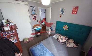 Hermoso Departamento Cuarto Piso, 3 Dormitorios y 1 Baño , Villa Tres Montes, Comuna de Quilicura.