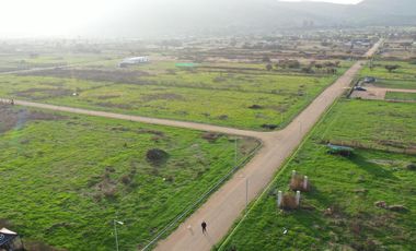Parcela con Rol Propio, Luz y Agua en Batuco