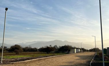 Parcela con Rol Propio, Luz y Agua en Batuco