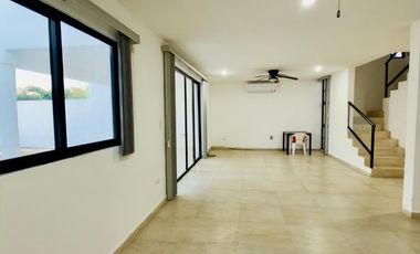 Casa en Venta  en Botánico Residencial Conkal