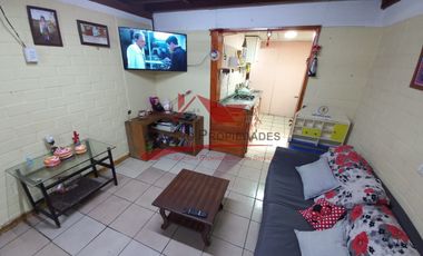 Casa de Dos Pisos Ampliada con 3 Dormitorios, 1 Baño, Villa Los Rios, Comuna de Paine.