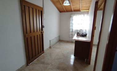 CASA EN ARRENDAMIENTO MOCONDINO