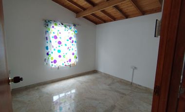 CASA EN ARRENDAMIENTO MOCONDINO