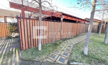 Casa en Arriendo en Sector Bosque Andino Machalí