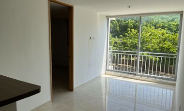Apartamento de dos alcobas en arriendo en Miramar