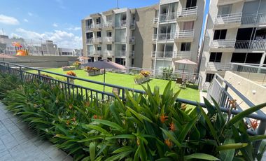 Apartamento de dos alcobas en arriendo en Miramar