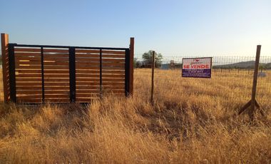 Hermosa Parcela con Rol Propio, Loteo los Andes, Comuna de Colina.