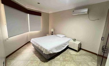 Entrelagos Alquilo Villa al Lago.