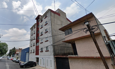 DEPARTAMENTO DE RECUPERACIÓN BANCARIA EN CALLE OTUMBA, COL. LA LOMA, TLALNEPANTLA, EDO MEX. ¡NO SE ACEPTAN CRÉDITOS!