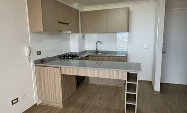 SE ARRIENDA DEPARTAMENTO EN EDIFICIO LATORRE.