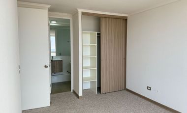 SE ARRIENDA DEPARTAMENTO EN EDIFICIO LATORRE.