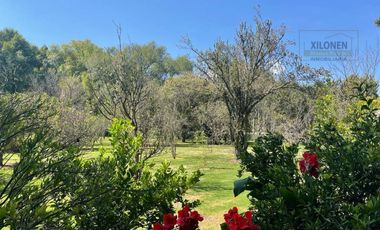 Rancho Señorial Privilegiado, con 3 Pozos y Bella Ecología. Casa estilo Mediterránea amueblada, con alberca, 10 caballerizas: Frontón y Pádel tenis.