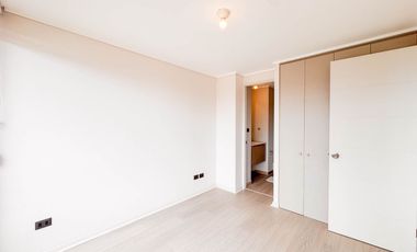 Departamento en Edificio Rozas Condell · Arriendo $450.000   semiamoblado