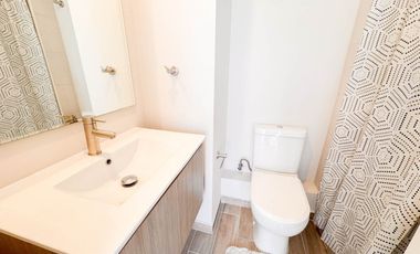 Departamento en Edificio Rozas Condell · Arriendo $450.000   semiamoblado