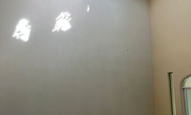 CASA EN RENTA EN EL ACANTILADO