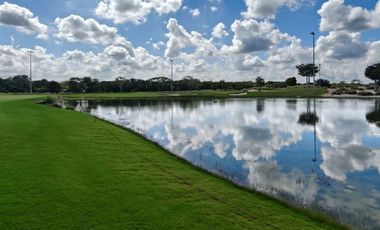 EN VENTA LOTE EN CAMPO DE GOLF EN MERIDA, YUCATAN. OPORTUNIDAD. URGE VENDER. TODO LISTO PARA CONSTRUIR