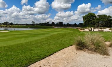 EN VENTA LOTE EN CAMPO DE GOLF EN MERIDA, YUCATAN. OPORTUNIDAD. URGE VENDER. TODO LISTO PARA CONSTRUIR