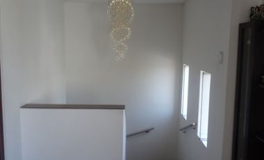 VENTA CASA EN SURCO  En Urb. Los Rosales De Surco - Elegante , Confortable Y Con Gran Estilo