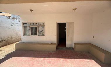 CASA EN RENTA EN CHAPALA