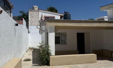 CASA EN RENTA EN CHAPALA