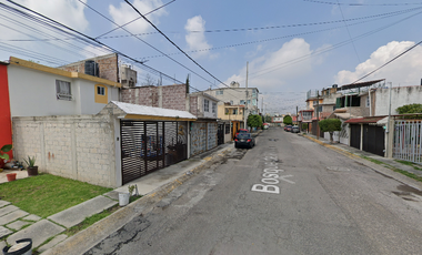 Casa en Venta en Bosques de África Cuautitlán Izcalli, México.