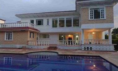 ARRIENDO CONDOMINIO EN CERRITOS PEREIRA