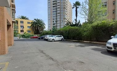 Precioso depto. en venta de 3D2B con espectacular vista despejada a la cordillera! terraza, quincho, piscina, jardines, seguridad 24hrs M Plaza Egaña