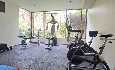 Precioso depto. en venta de 3D2B con espectacular vista despejada a la cordillera! terraza, quincho, piscina, jardines, seguridad 24hrs M Plaza Egaña