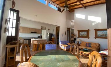 🏡 ¡Vive la tranquilidad que mereces en esta hermosa Casa Campestre! 🌳✨