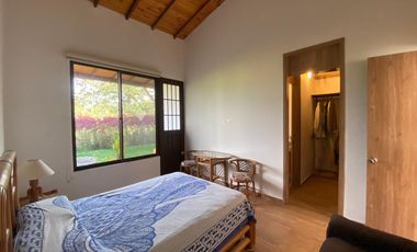 🏡 ¡Vive la tranquilidad que mereces en esta hermosa Casa Campestre! 🌳✨