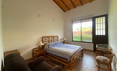 🏡 ¡Vive la tranquilidad que mereces en esta hermosa Casa Campestre! 🌳✨