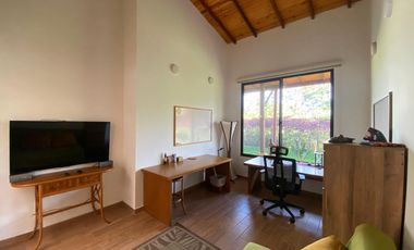 🏡 ¡Vive la tranquilidad que mereces en esta hermosa Casa Campestre! 🌳✨