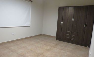 EXCELENTE CASA QUINTA