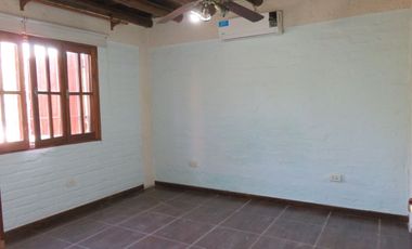 EXCELENTE CASA QUINTA