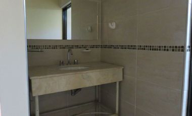 EXCELENTE CASA QUINTA