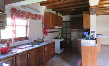 EXCELENTE CASA QUINTA