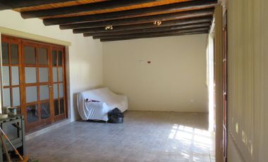 EXCELENTE CASA QUINTA