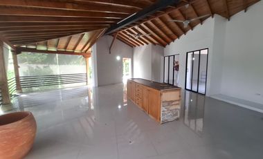 RENTO CASA CAMPESTRE EN CERRITOS PEREIRA