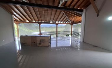 RENTO CASA CAMPESTRE EN CERRITOS PEREIRA