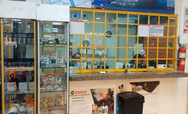 Venta o Alquiler de Local Comercial 400 m² con Bodega 400 m² en Via a Daule