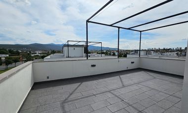 Departamento amueblado en renta con roof garden en Zirándaro, San Miguel de Allende