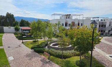 Departamento amueblado en renta con roof garden en Zirándaro, San Miguel de Allende