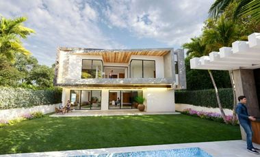 CASA EN VENTA EN FRACCIONAMIENTO LOMAS DE COCOYOC MORELOS