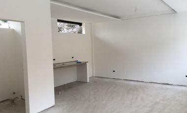 Renta de local comercial en Conocoto, Altos de la Moya – ideal para negocio