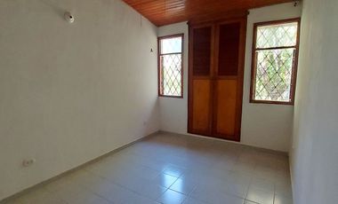 Casa en venta, Conj. Cerrado, Sector Los Olivos, Santa Marta