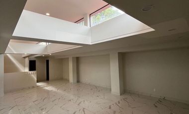 VENTA HERMOSO EDIFICIO DE OFICINAS CON LOCAL COMERCIAL EN PLANTA BAJA, COLONIA SANTA MARÍA LA RIBERA