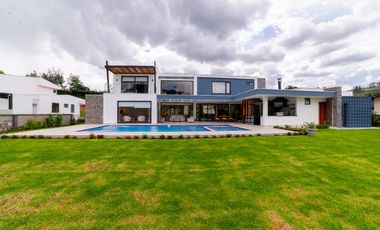 Tarqui, lujo que se vive todos los días ✨🌄