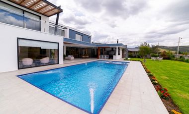 Tarqui, lujo que se vive todos los días ✨🌄